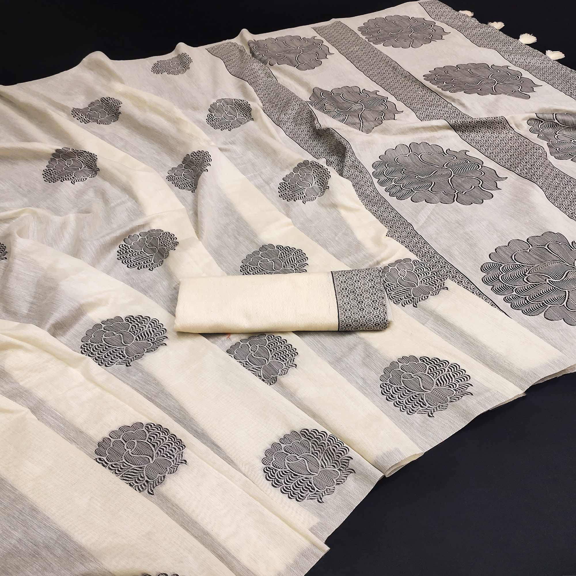 3_RAJT-7213-OFFWHITE-PEACHMODE